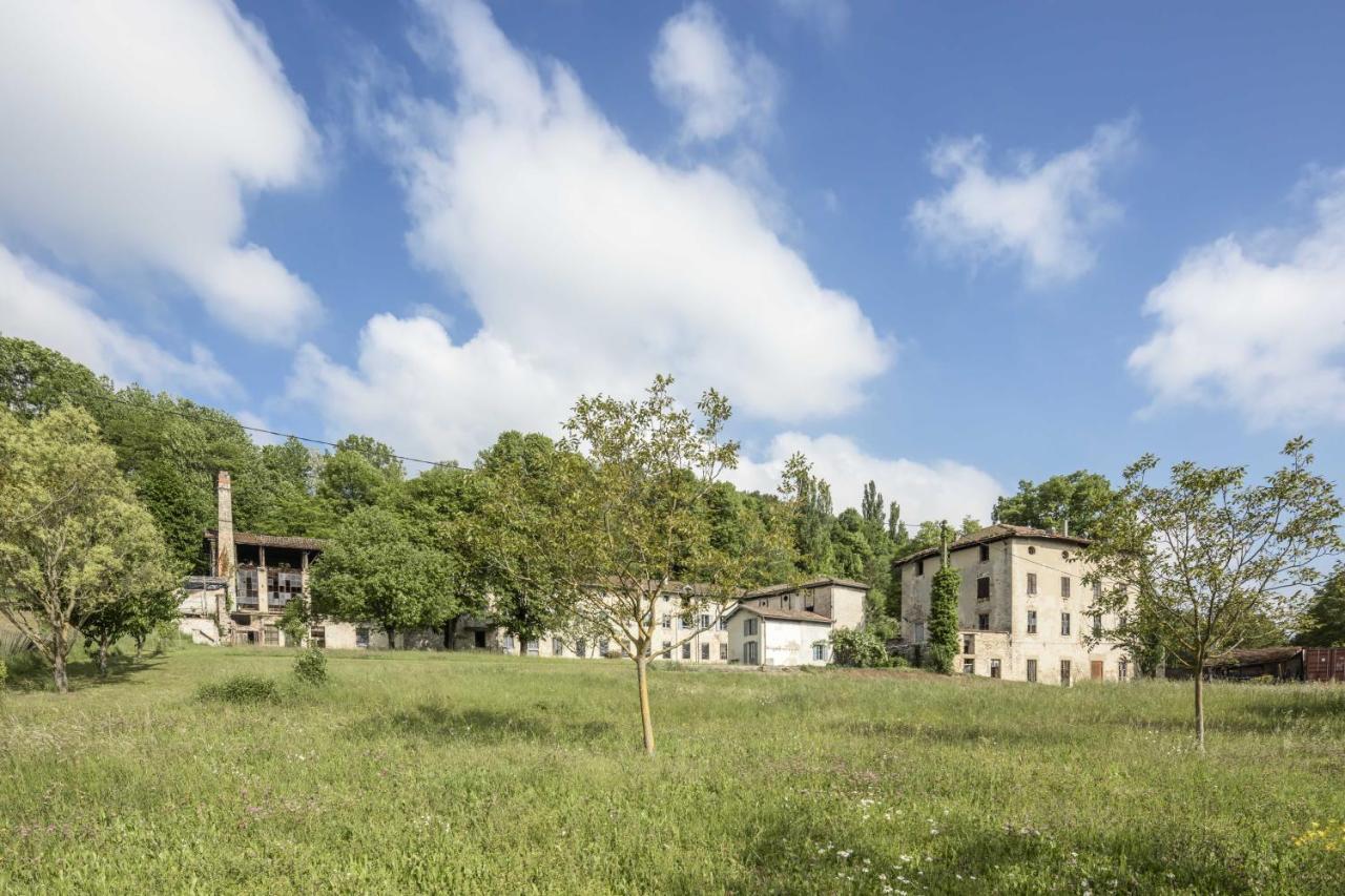 夏特Ancienne Fabrique De Soie A La Galiciere住宿加早餐旅馆 外观 照片